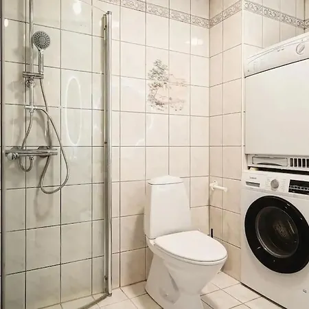 New! Modern And Comfy Apt! * Берген